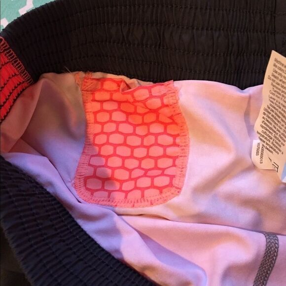 Champion 2-in-1 Shorts  - Picture 5 of 7